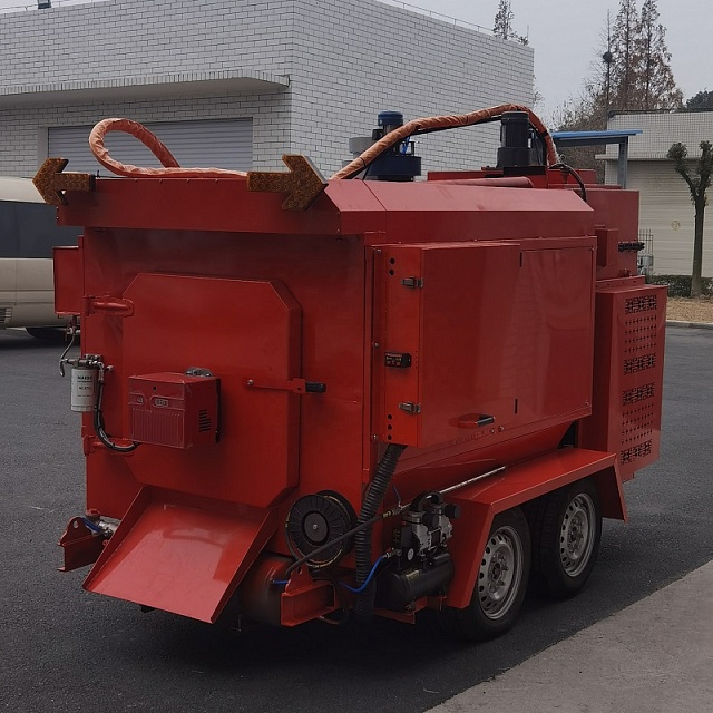 Машина(рециклер) для ямочного ремонта дорог LS-1000RZS